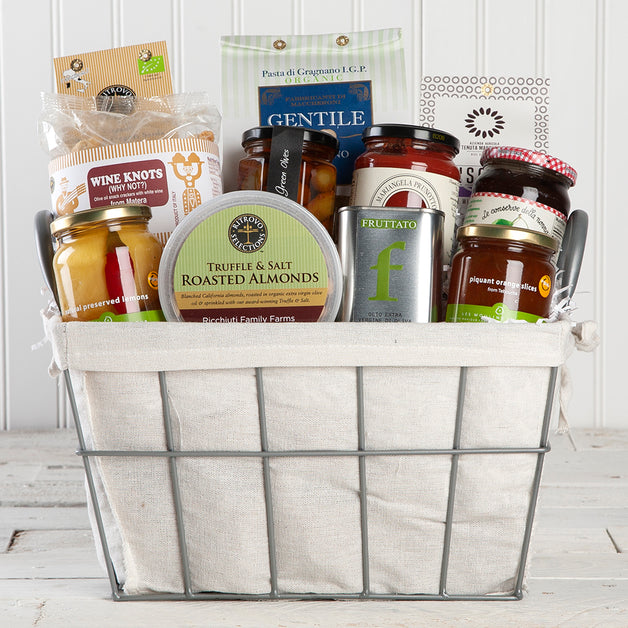 Vegetarian Italian-Inspired Gift Basket | Set of 11