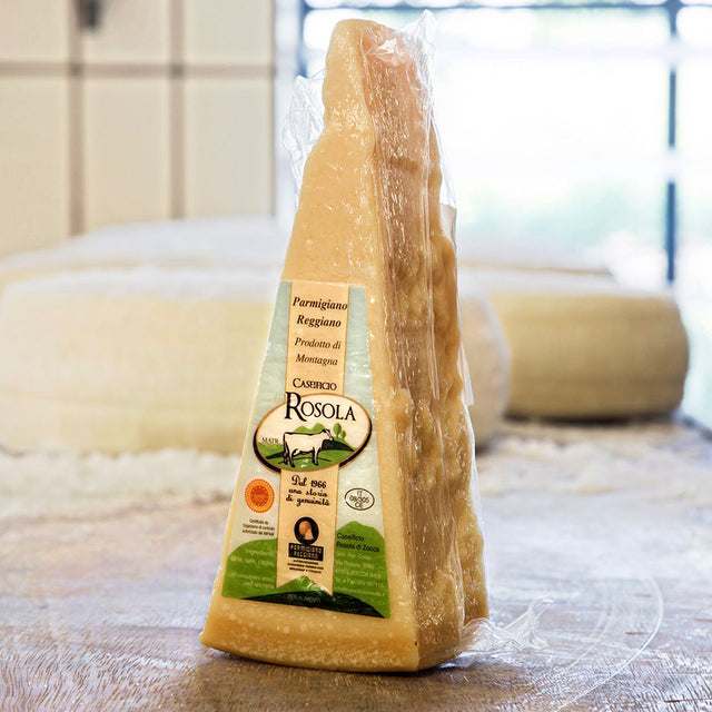 Bianca Modenese (White Cow) Parmigiano Reggiano DOP - 10 oz