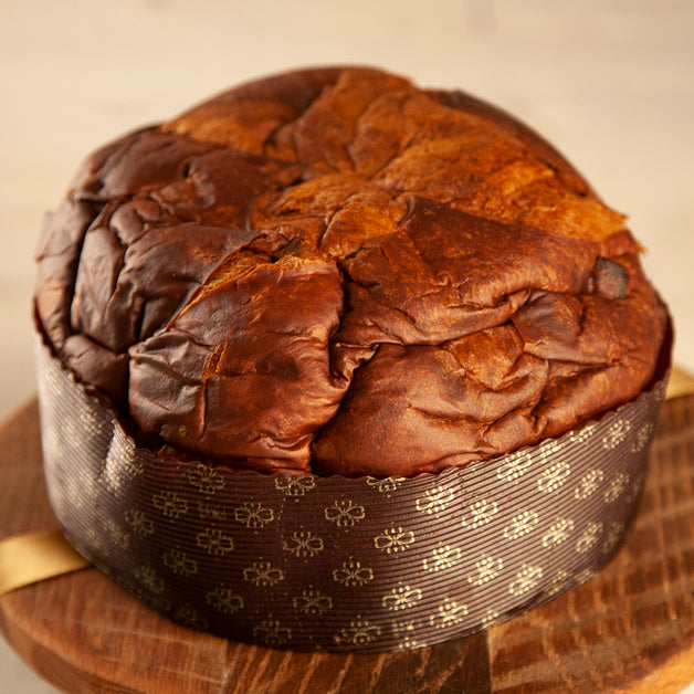 Dolce & Gabbana Citrus and Saffron Panettone Cake - 2.2 lb